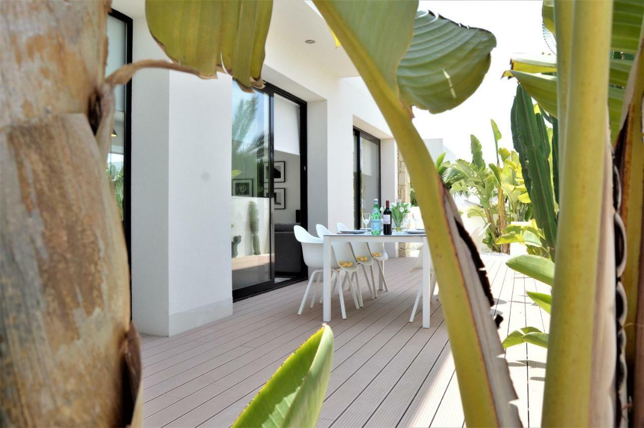 Villa With Private Pool Llobregales Экстерьер фото